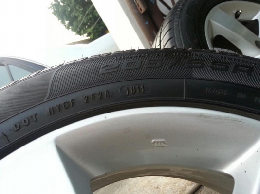 ล้อ16CivicTop 5รู114 + ยาง Goodyear 205/55/16 ปี11 ล้อ16CivicTop 5รู114 + ยาง Goodyear 205/55/16 ปี11