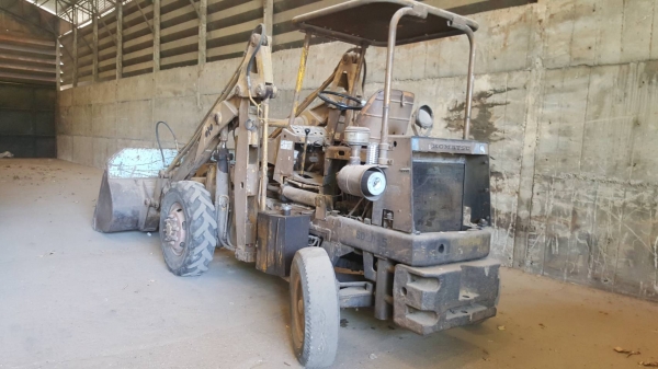 ขาย รถตัก KOMATSU SD20-5 สภาพพร้อมใช้งาน เครื่องดี เกียร์ดี ราคาต่อรองได้