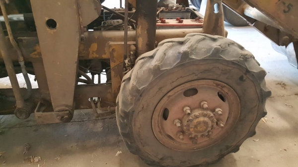 ขาย รถตัก KOMATSU SD20-5 สภาพพร้อมใช้งาน เครื่องดี เกียร์ดี ราคาต่อรองได้