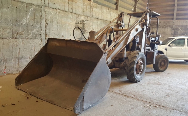 ขาย รถตัก KOMATSU SD20-5 สภาพพร้อมใช้งาน เครื่องดี เกียร์ดี ราคาต่อรองได้