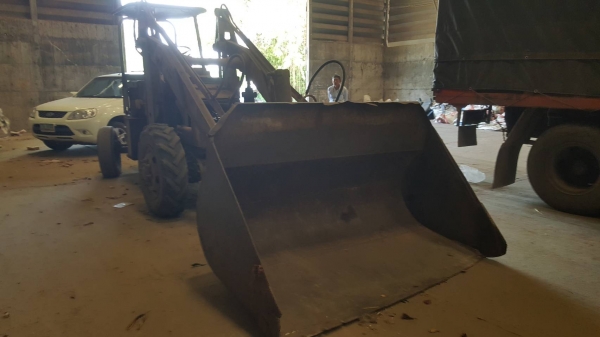 ขาย รถตัก KOMATSU SD20-5 สภาพพร้อมใช้งาน เครื่องดี เกียร์ดี ราคาต่อรองได้