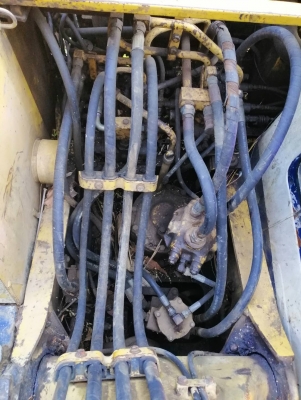 มี VDO ให้ชม.KOMATSU PC120-5 เอกสารอินวอย ราคา 350000