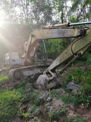 มี VDO ให้ชม.KOMATSU PC120-5 เอกสารอินวอย ราคา 350000 มี VDO ให้ชม.KOMATSU PC120-5 เอกสารอินวอย ราคา 350000