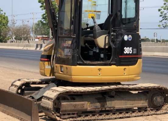 ขายรถขุด CAT 305SR คอนโทรลสั้น ปั๊มนิ้ว นำเข้าเองจากญี่ปุ่น สภาพสวยพร้อมใช้ มีVDOการทำงานครับ