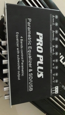 ชุดเครื่องเสียงรถยนต์