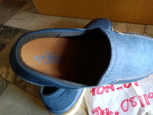 CROCS Santa Cruz Playa ลำลองผู้ชาย CROCS Santa Cruz Playa ลำลองผู้ชาย