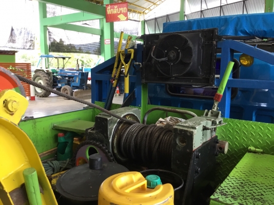 รถยก ยี่ห้อ ISUZU รุ่น NKR57E  100 แรงม้า  จดทะเบียนปี 2535