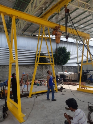 ขายครับ รอด กว้าง 7 เมตร สูง 4 เมตร รอก 2 ตัน 45,000 บาทครับ