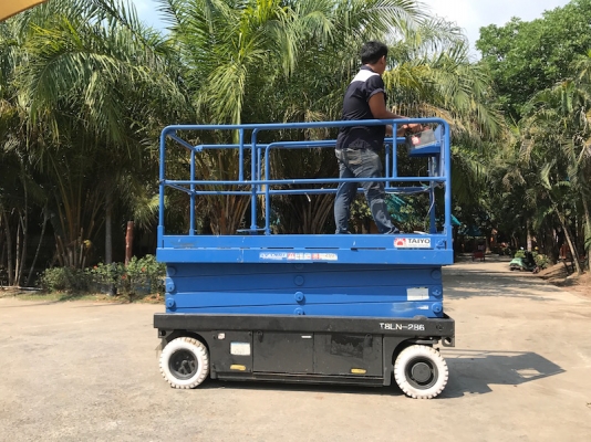 ขายรถกระเช้า AICHI SV08B ไฟฟ้า สูง8เมตร สวยเดิมจากญี่ปุ่นยังไม่เคยใช้ในไทย 135,000เท่านั้น ขายรถกระเช้า AICHI SV08B ไฟฟ้า สูง8เมตร สวยเดิมจากญี่ปุ่นยังไม่เคยใช้ในไทย 135,000เท่านั้น