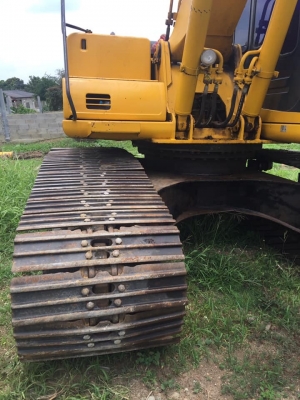 KOMATSU PC200-6สวยใส ช่างล่างแน่น ไฟฟ้าครบ KOMATSU PC200-6สวยใส ช่างล่างแน่น ไฟฟ้าครบ