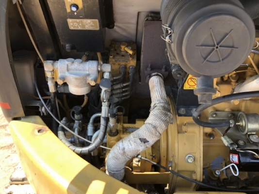 ขายรถขุด CAT 305SR คอนโทรลสั้น ปั๊มนิ้ว นำเข้าเองจากญี่ปุ่น สภาพสวยพร้อมใช้ มีVDOการทำงานครับ