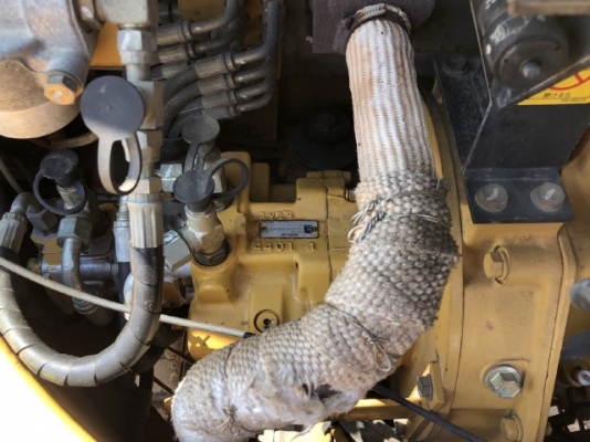 ขายรถขุด CAT 305SR คอนโทรลสั้น ปั๊มนิ้ว นำเข้าเองจากญี่ปุ่น สภาพสวยพร้อมใช้ มีVDOการทำงานครับ