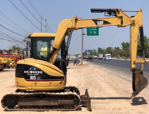 ขายรถขุด CAT 305SR คอนโทรลสั้น ปั๊มนิ้ว นำเข้าเองจากญี่ปุ่น สภาพสวยพร้อมใช้ มีVDOการทำงานครับ