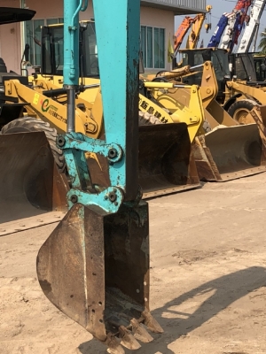 ขายรถขุด KOBELCO SK50UR-2 นำเข้าเองจากญี่ปุ่น สภาพสวยพร้อมใช้ มีVDOการทำงานครับ ขายรถขุด KOBELCO SK50UR-2 นำเข้าเองจากญี่ปุ่น สภาพสวยพร้อมใช้ มีVDOการทำงานครับ