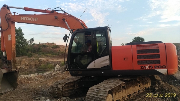 ขายแบคโฮ HITACHI ZX200-5G เอกสารใบแจ้งจำหน่ายราคา 1,350,000