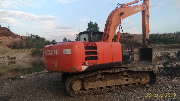 ขายแบคโฮ HITACHI ZX200-5G เอกสารใบแจ้งจำหน่ายราคา 1,350,000