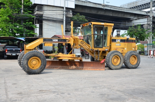 CATERPILLAR 140H  SN  2ZK058xx