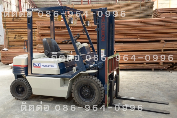 รถยก รถโฟล์คลิฟท์ Forklift นำเข้าญี่ปุ่น 2 ตัน ยกสูง 3 ม. เครื่องเบนซิน เกียร์ออโต้ ยี่ห้อ KOMATSU รุ่น FG20-11