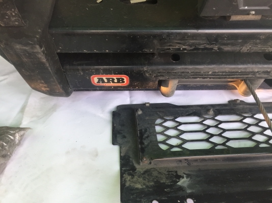ขาย กันชนหน้า ARB พร้อม วินซ์ Warn Tabor 10kครับ