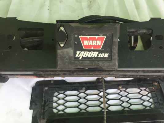 ขาย กันชนหน้า ARB พร้อม วินซ์ Warn Tabor 10kครับ