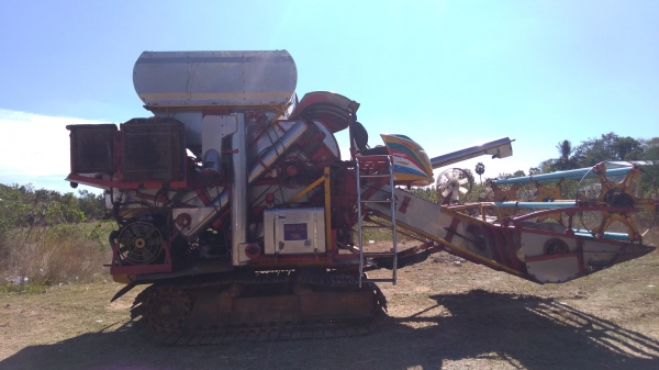 ขายรถเกี่ยวไอ้หนุ่มไวไฟปี54 ขาย 680,000 บาท