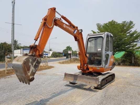 รถขุดฮิตาชิ EX30-1เก่าญี่ปุ่น ปั้มนิ้ว คอนโทลน้ำมัน