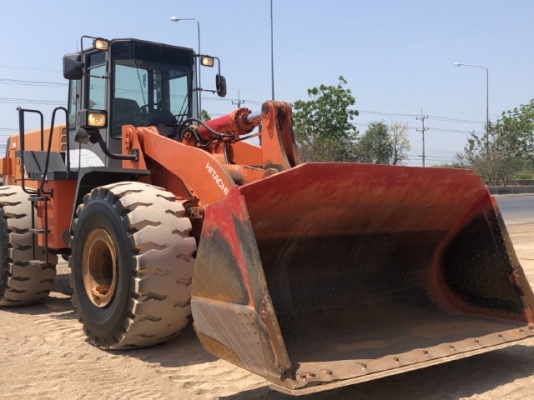 ขายรถตักล้อยาง HITACHI LX230-7 (TCM L40-3) ปี 2005 นำเข้าเองจากญี่ปุ่น สภาพสวยพร้อมใช้ มีVDOการทำงานครับ ขายรถตักล้อยาง HITACHI LX230-7 (TCM L40-3) ปี 2005 นำเข้าเองจากญี่ปุ่น สภาพสวยพร้อมใช้ มีVDOการทำงานครับ