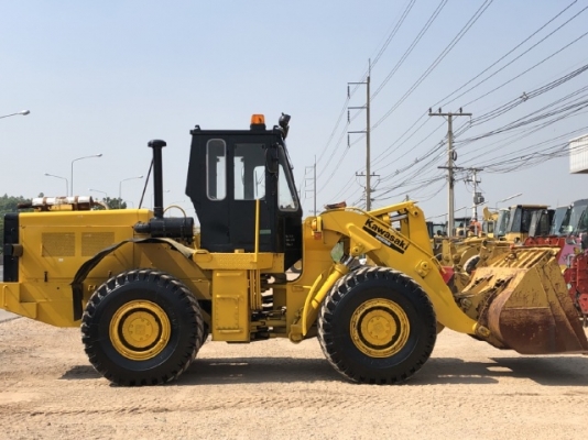 ขายรถตักล้อยาง KAWASAKI KLD80Z (เทียบเท่า WA350) นำเข้าเองจากญี่ปุ่น สภาพสวยพร้อมใช้ มีVDOการทำงานครับ