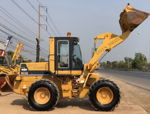 ขายรถตักล้อยาง KOMATSU WA100-1 นำเข้าเองจากญี่ปุ่น สภาพสวยพร้อมใช้ มีVDOการทำงานครับ ขายรถตักล้อยาง KOMATSU WA100-1 นำเข้าเองจากญี่ปุ่น สภาพสวยพร้อมใช้ มีVDOการทำงานครับ