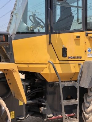 ขายรถตักล้อยาง KOMATSU WA100-5 แขนยาวพิเศษ (2,xxx ชั่วโมง) นำเข้าเองจากญี่ปุ่น สภาพสวยพร้อมใช้ มีVDOครับ