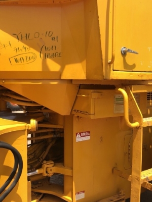 ขายรถตักล้อยาง KOMATSU WA200-1 นำเข้าเองจากญี่ปุ่น สภาพสวยพร้อมใช้ มีVDOการทำงานครับ