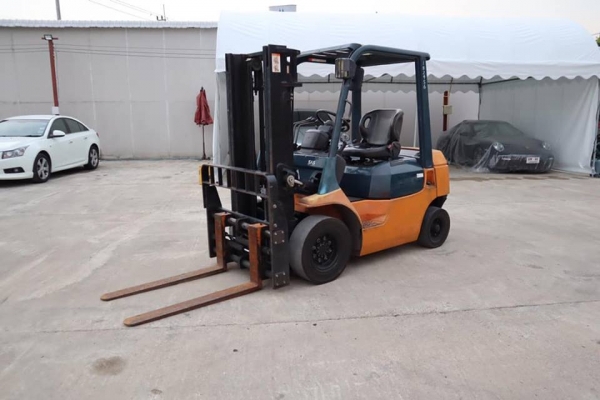 ขายถูกมาก TOYOTA 7FG20 เบนซิล ขนาด 2ตัน เกียร์ automatic งาสไลด์