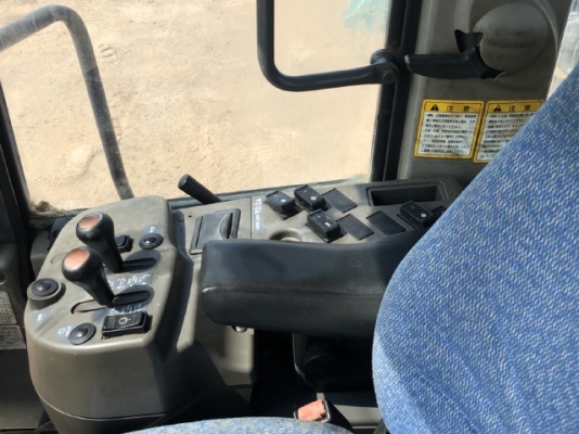 ขายรถตักล้อยาง HITACHI ZW310-A นำเข้าเองจากญี่ปุ่น สภาพสวยพร้อมใช้ มีVDOการทำงานครับ