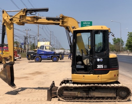 ขายรถขุด CAT 305SR คอนโทรลสั้น ปั๊มนิ้ว นำเข้าเองจากญี่ปุ่น สภาพสวยพร้อมใช้ มีVDOการทำงานครับ