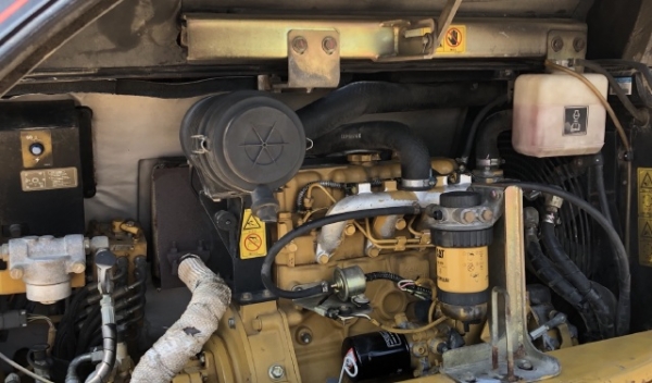 ขายรถขุด CAT 305SR คอนโทรลสั้น ปั๊มนิ้ว นำเข้าเองจากญี่ปุ่น สภาพสวยพร้อมใช้ มีVDOการทำงานครับ