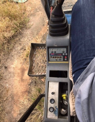 ขาย!! >>> Kobelco Sk200mark5Super เก๋งเหลี่ยม รถสวยพร้อมใช้งาน <<< เบอร์ติดต่อ 098-7155789 086-4631102