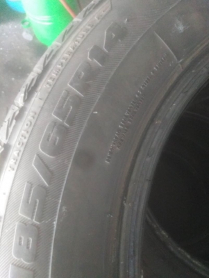 185/65R14​ BRIDGESTONE​ TURANZA​AR-10​ ขาย 3​ เส้น​ 1400​บาท​ โทร.0814273941​ ต​จว.ส่ง​ได้ครั​บ