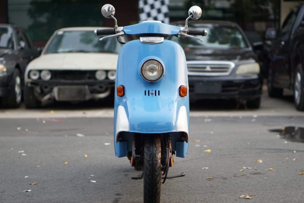 ร้าน วุฒิ นนบุรี ขาย HONDA Julio 50cc. สวยๆคันเล็กน่ารักเครื่องดรพร้อมใช้งาน