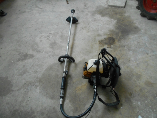 เครื่องตัดหญ้ามือสองเก่าญี่ปุ่น