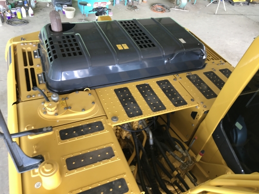 ขาย KOMATSU PC200-8MO เดิมๆ พร้อมใช้งาน 4400ชั่วโมง(PM7000ชม) สนใจติดต่อโดยตรง 081-4283210 ขาย KOMATSU PC200-8MO เดิมๆ พร้อมใช้งาน 4400ชั่วโมง(PM7000ชม) สนใจติดต่อโดยตรง 081-4283210