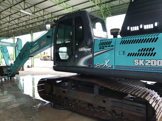 เข้าใหม่....หลายคัน 200-8 Super-XM สนใจติดต่อ 081-4283210