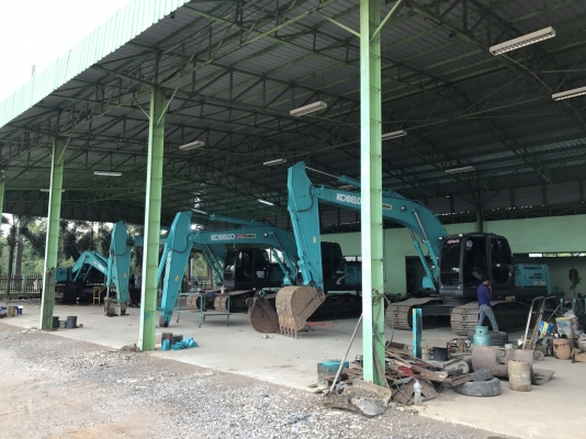 เข้าใหม่....หลายคัน 200-8 Super-XM สนใจติดต่อ 081-4283210