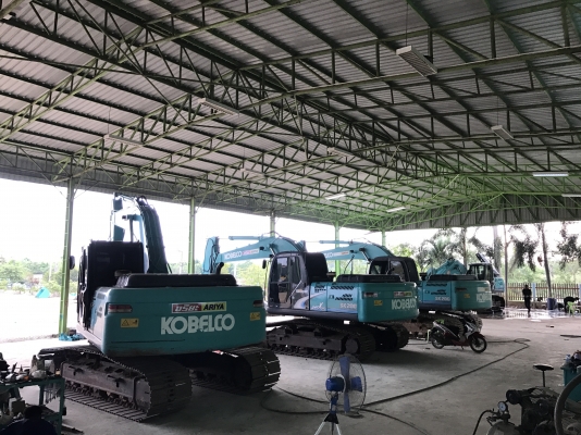 เข้าใหม่....หลายคัน 200-8 Super-XM สนใจติดต่อ 081-4283210