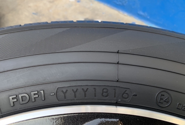 ล้อแม็ก 5รุ114 Toyota Camry Hibrid ขอบ 16 สีเทาหน้าเงา พร้อมยาง 215-60-16 Yokohama ปี 16 แม็กสวย ดอกยางหนา ล้อแม็ก 5รุ114 Toyota Camry Hibrid ขอบ 16 สีเทาหน้าเงา พร้อมยาง 215-60-16 Yokohama ปี 16 แม็กสวย ดอกยางหนา