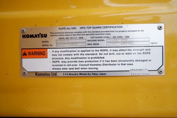 KOMATSU PC 200-8 MO KOMATSU PC 200-8 MO