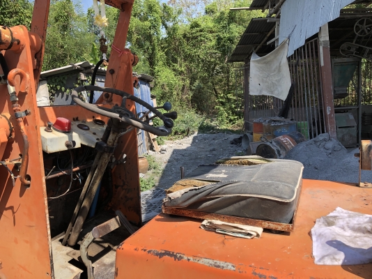 ขายรถตัก