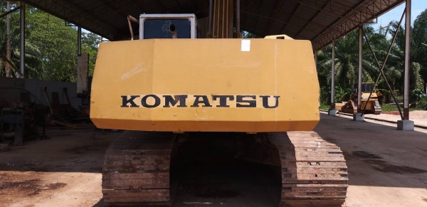 ขายแบคโอKOMATSU PC200-5 ช่วงล่างเต็มไฟตัดเอกสารอินวอยราคา 500,000 ขายแบคโอKOMATSU PC200-5 ช่วงล่างเต็มไฟตัดเอกสารอินวอยราคา 500,000