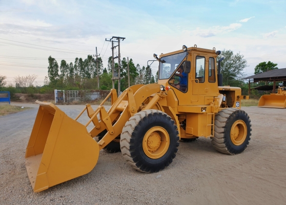 รถตัก CAT 950 (73J)