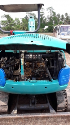 รถขุด KOMATSU PC40-7 พิเศษมีลายหัวแย๊กซ์ เอวแน่น ขุดได้แรงดีไม่มีปัญหาเรื่องความร้อน.