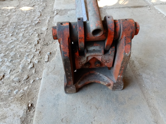 ขายแท่นตัดเหล็กฉาก 2,900